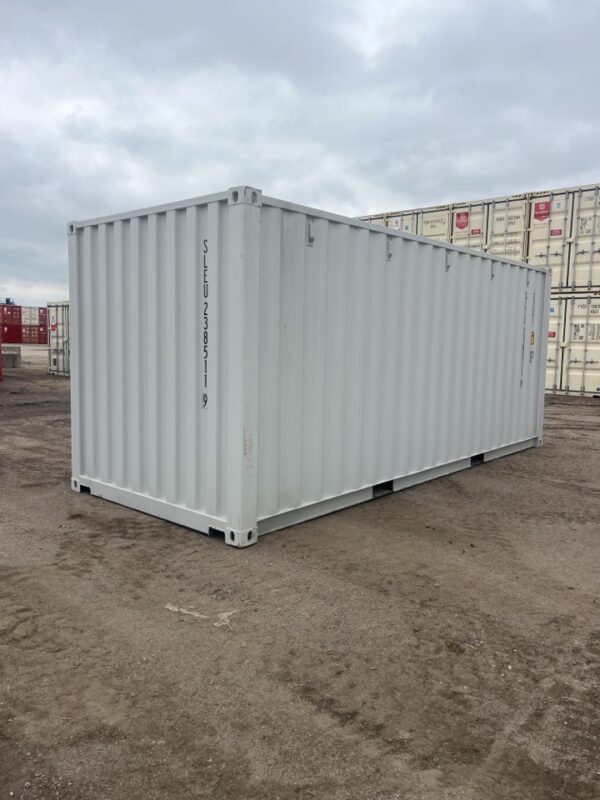 sleu238511 9 w/ lock box | 20' shipping container (one trip)