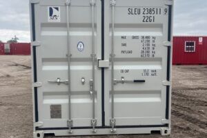sleu238511 9 w/ lock box | 20' shipping container (one trip)