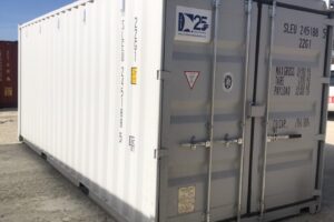 sleu245188 5 w/ lock box | 20' shipping container (one trip)