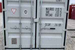 eqpu217072 1 w/ lock box | 20' shipping container (one trip) (copy)