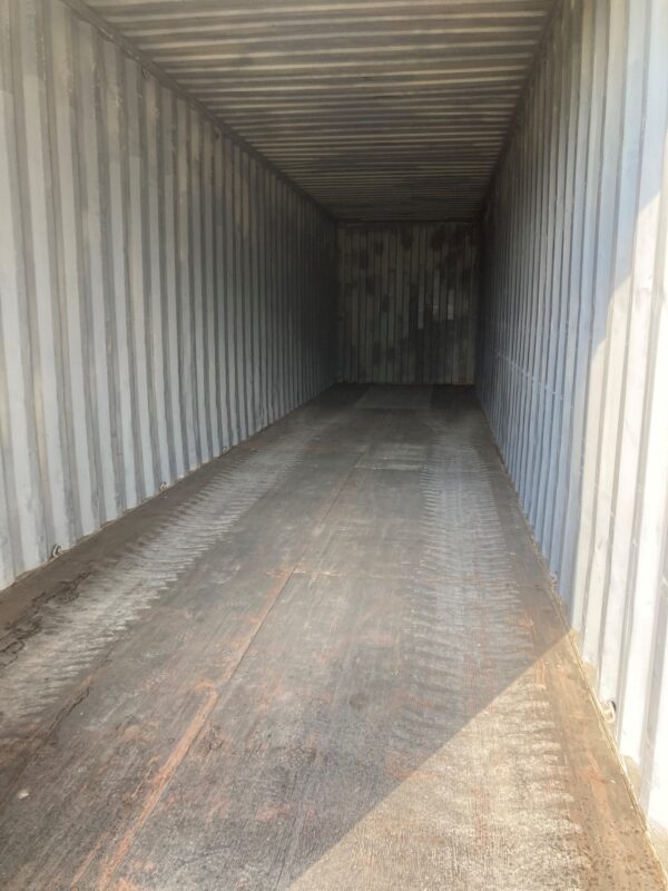 tclu506035 6 | 40' high cube shipping container (cargo worthy)