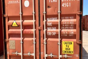 tcnu811441 1 | 40' high cube shipping container (cargo worthy)