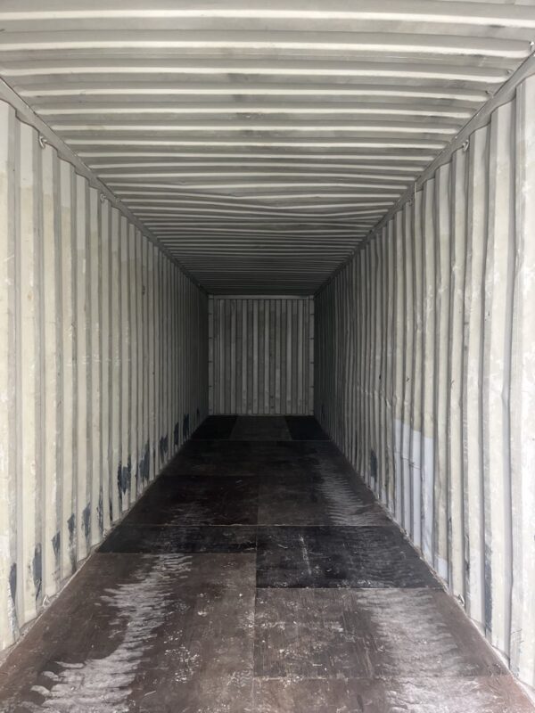 tclu916703 9 | 40' high cube shipping container (cargo worthy) (copy)