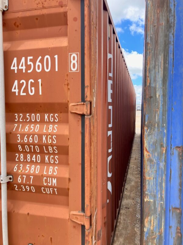 ttnu445601 8 | 40' shipping container (cargo worthy)