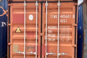 ttnu445601 8 | 40' shipping container (cargo worthy)