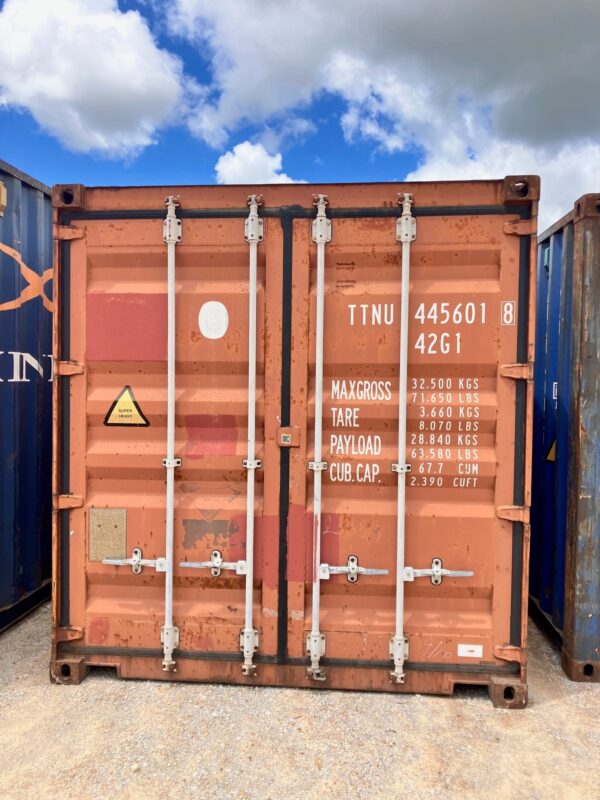 ttnu445601 8 | 40' shipping container (cargo worthy)