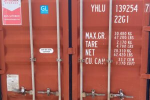 yhlu139254 7 20' storage container (cargo worthy)