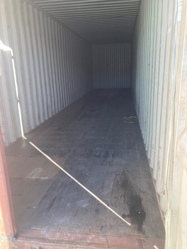 zcsu 848924 3 | 40' high cube shipping container (cargo worthy)