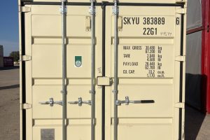 sleu258635 0 w/ lock box | 20' shipping container (one trip) (copy)