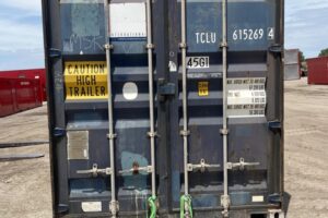 tclu615269 4 | 40' high cube shipping container (cargo worthy)